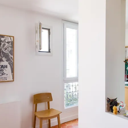 Appartamento Bright & Artistic 1bd Buttes Chaumont Parigi