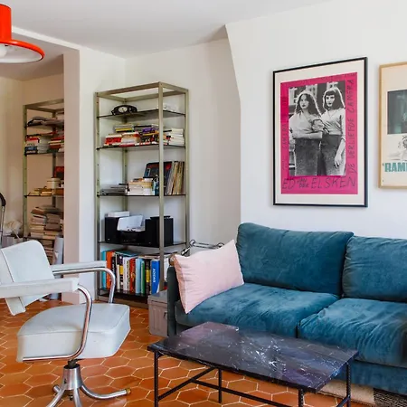 Bright & Artistic 1bd Buttes Chaumont Parigi