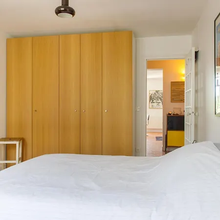 Bright & Artistic 1bd Buttes Chaumont Appartamento *