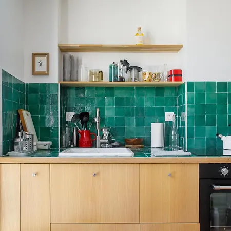 Appartamento Bright & Artistic 1bd Buttes Chaumont Parigi